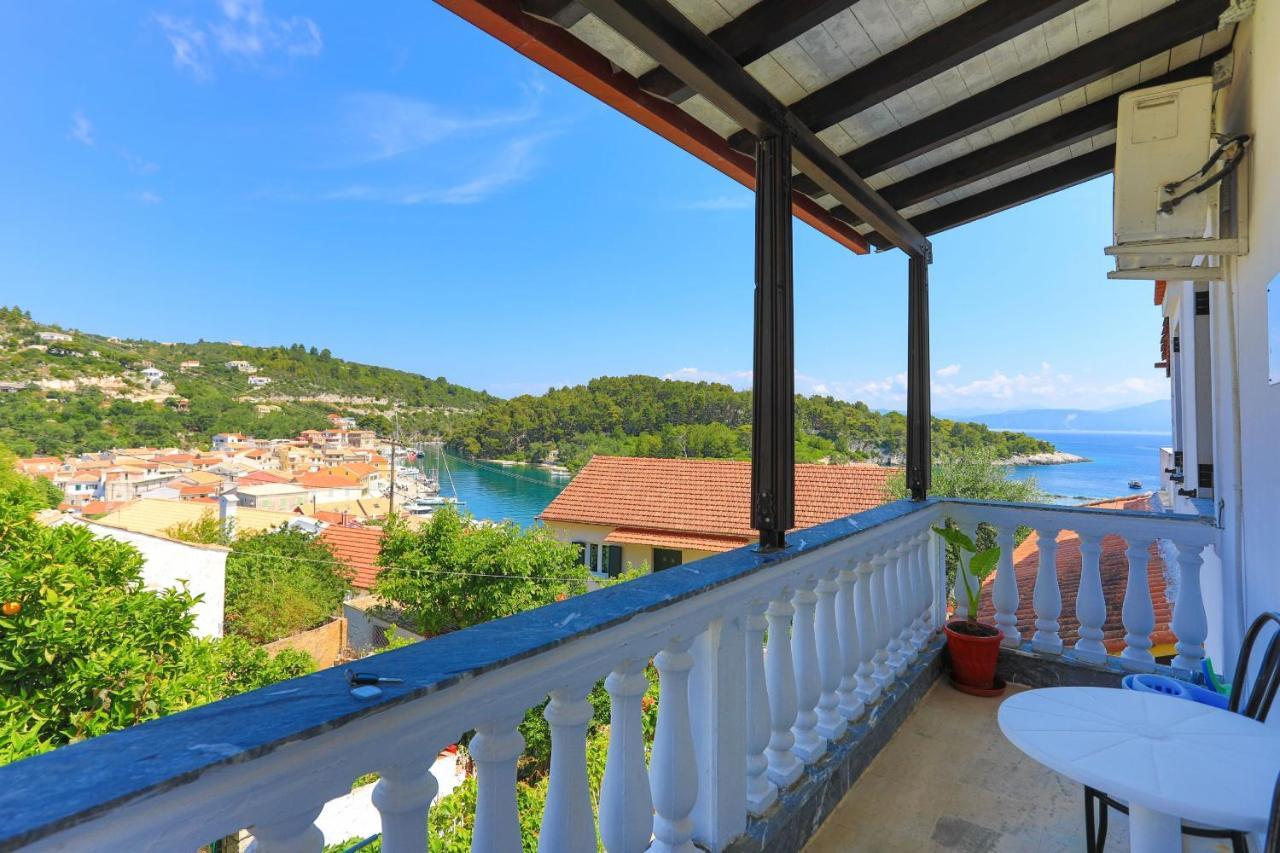 Vista Mare Faros Apartment Gaios Exterior photo